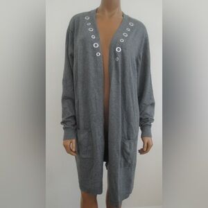 Gray Knit Cardigan with Long Sleeves